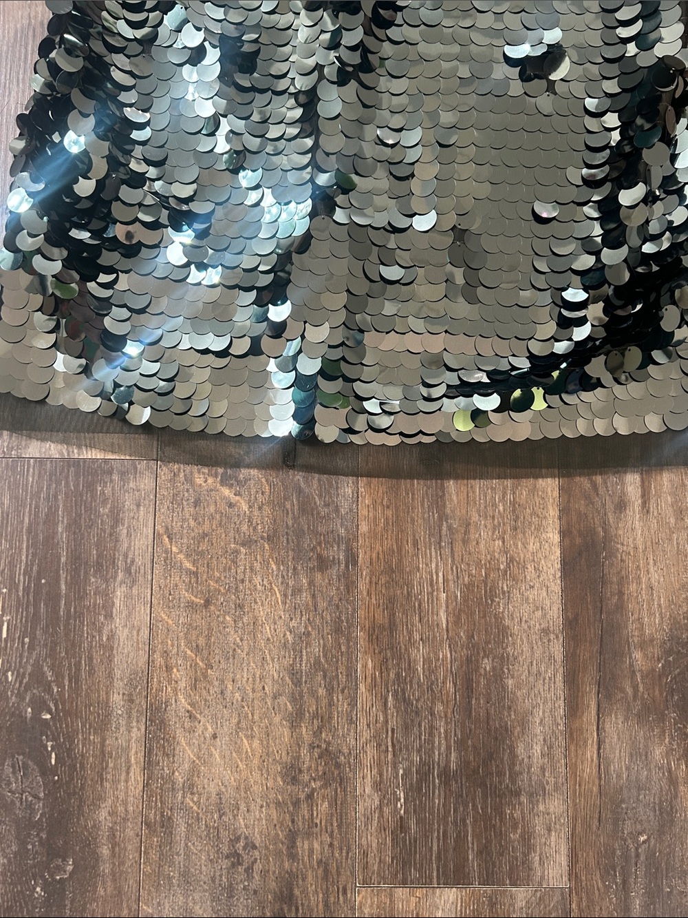 Sequined Green Pencil Skirt - Women's - Picture 4 of 7